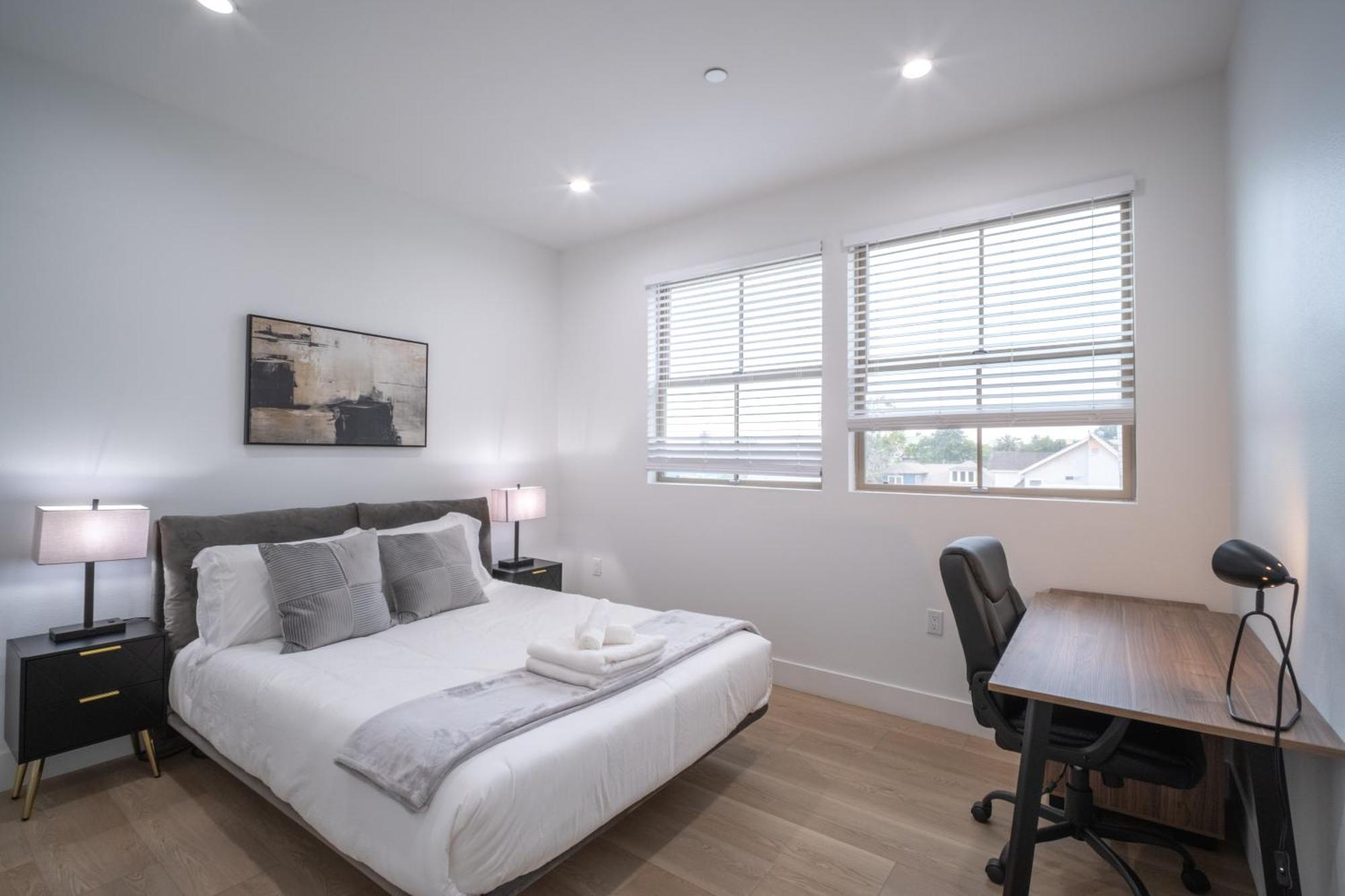 Stylish Private By Downtown La With Private Parking