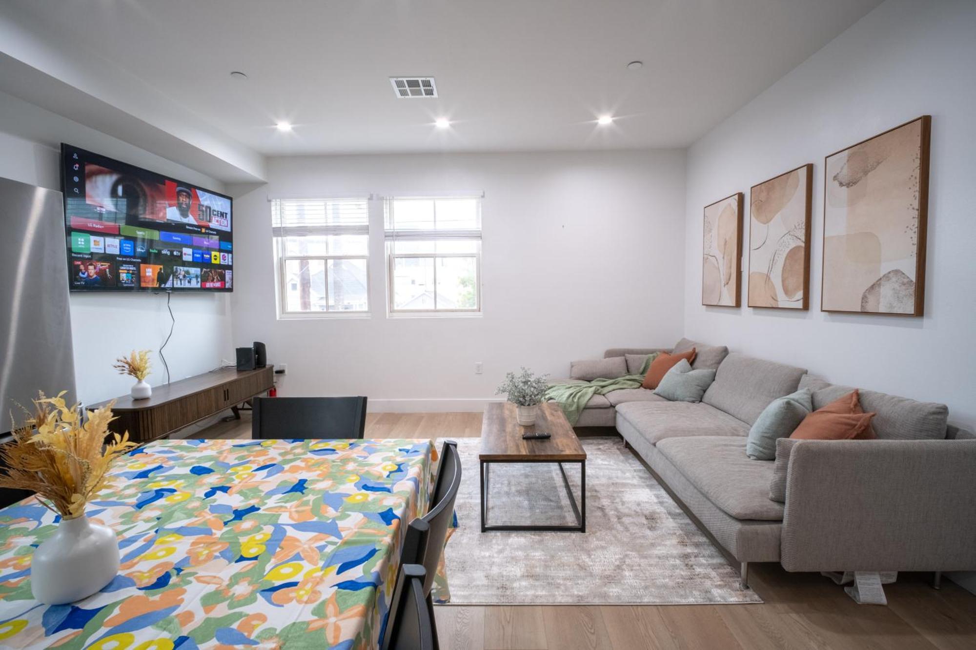 Guest house Stylish Private By Downtown La With Private Parking Los Angeles