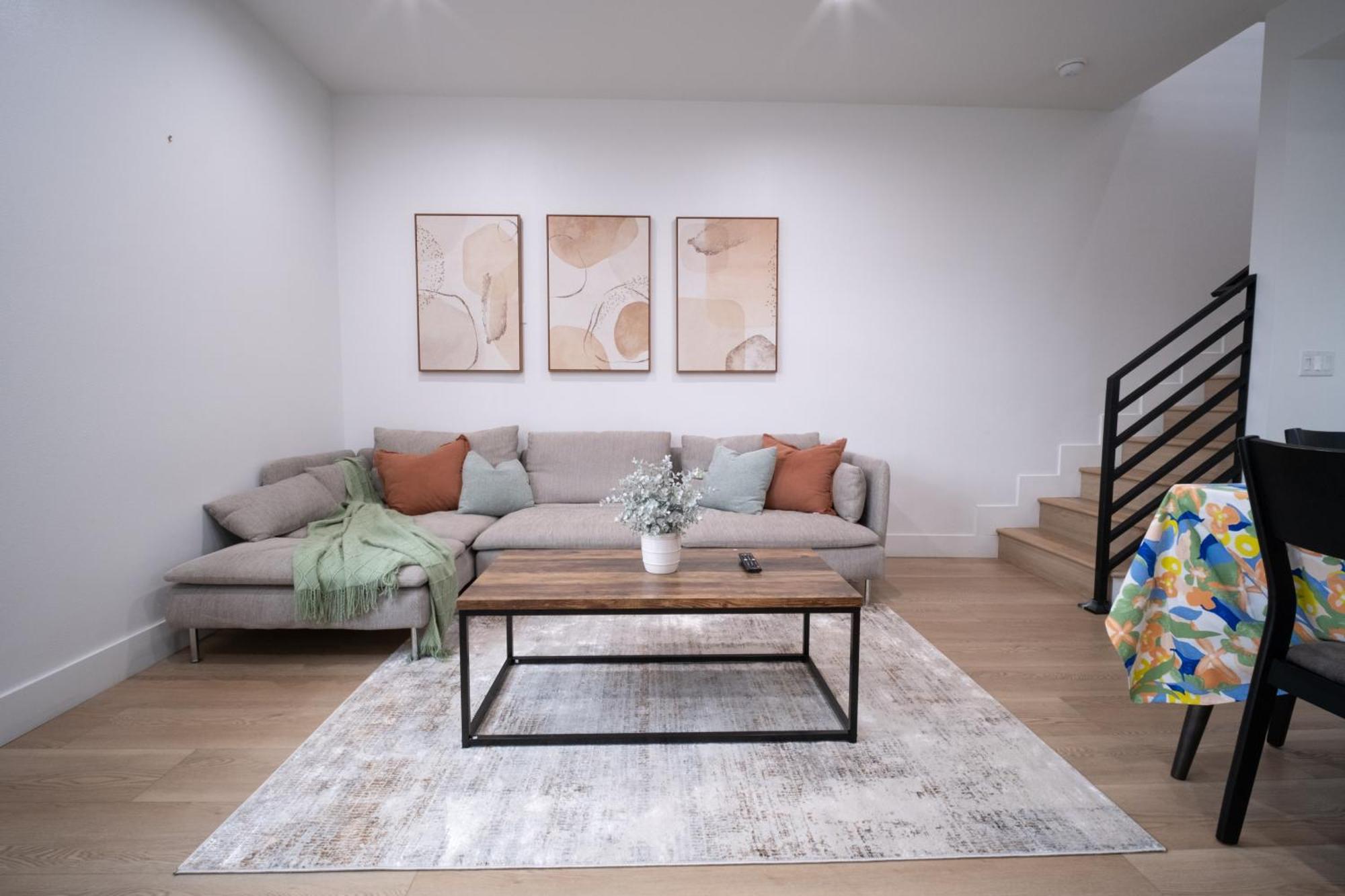 Stylish Private By Downtown La With Private Parking